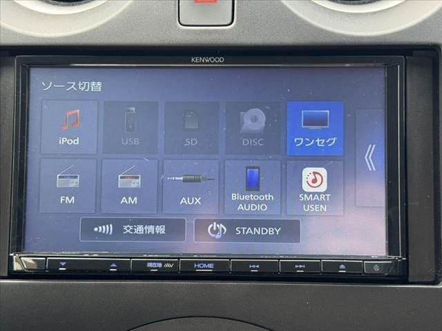 Car thumbnail 4
