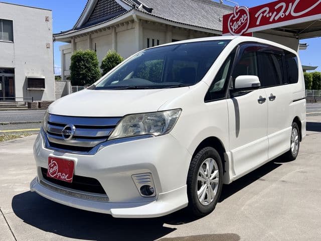 NISSAN