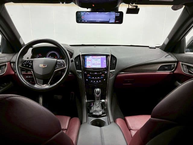 Car thumbnail 2