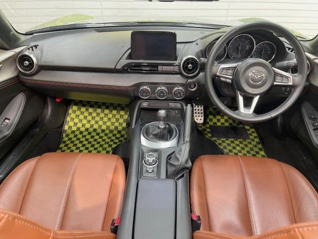 Car thumbnail 2
