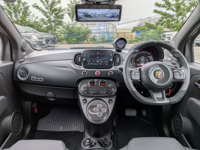 Car thumbnail 2