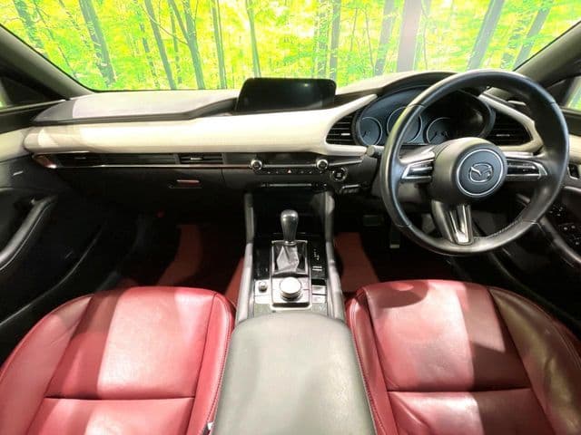 Car thumbnail 2