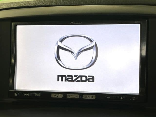 Car thumbnail 3
