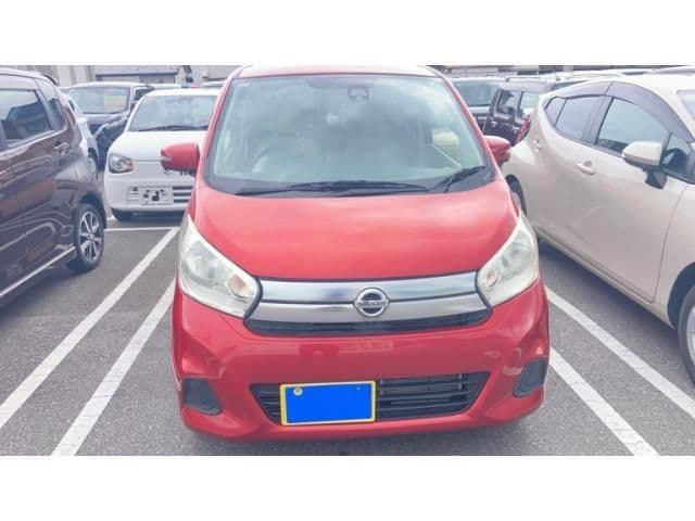 NISSAN