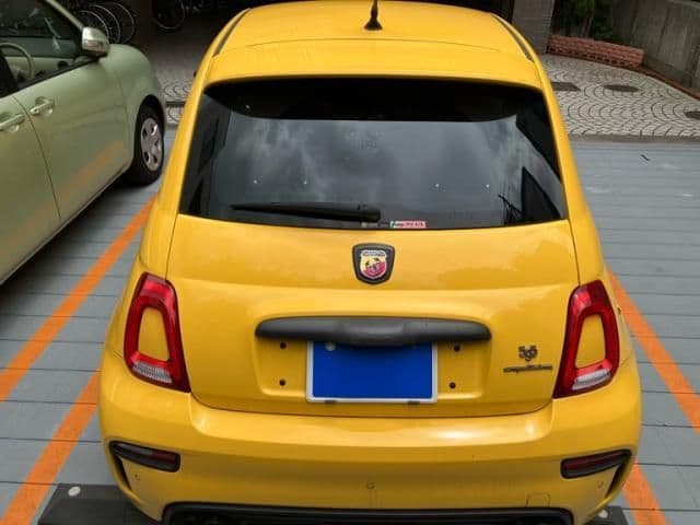 Car thumbnail 4