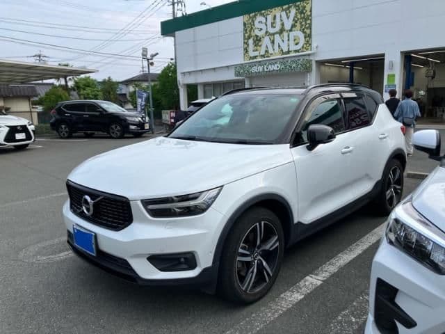 VOLVO