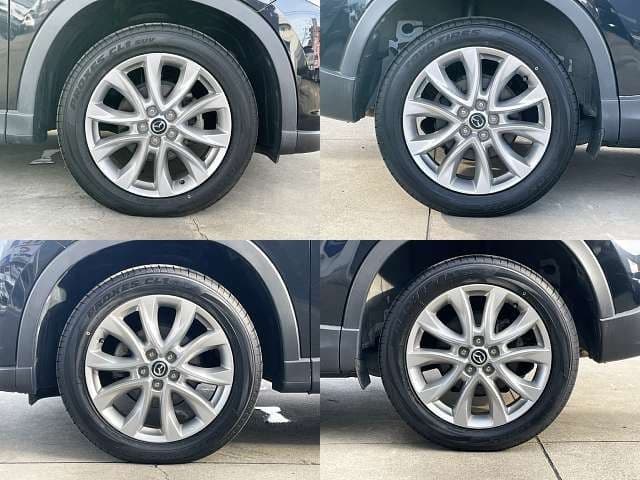 Car thumbnail 4