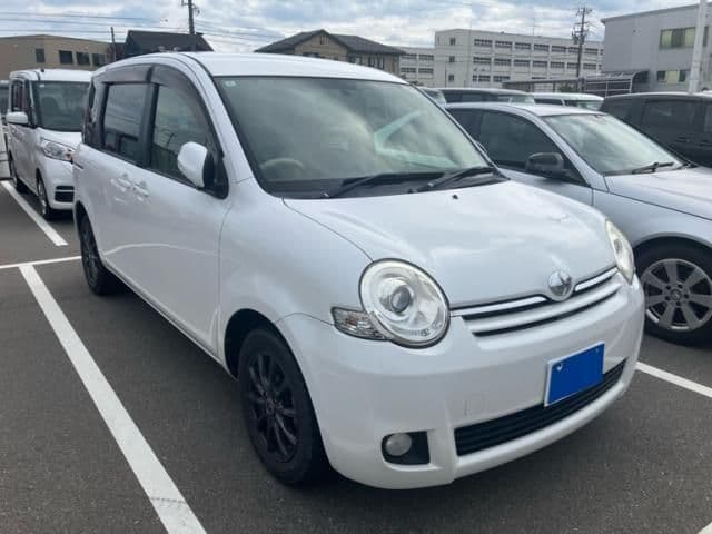 Car thumbnail 2