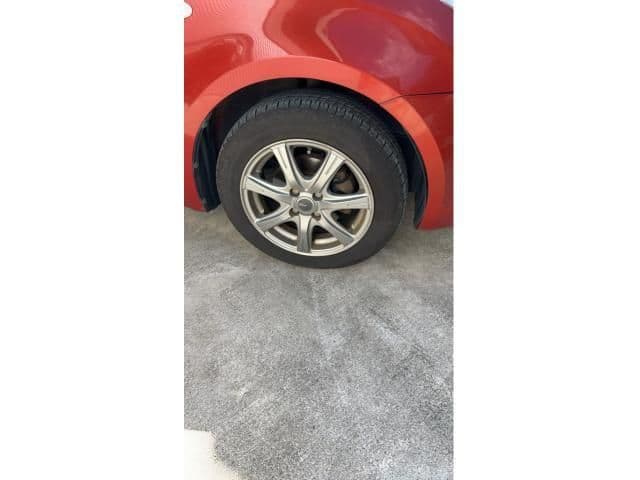 Car thumbnail 3