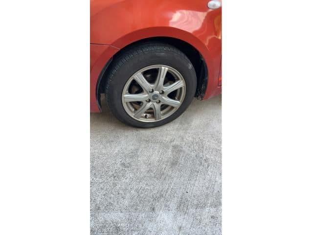 Car thumbnail 4