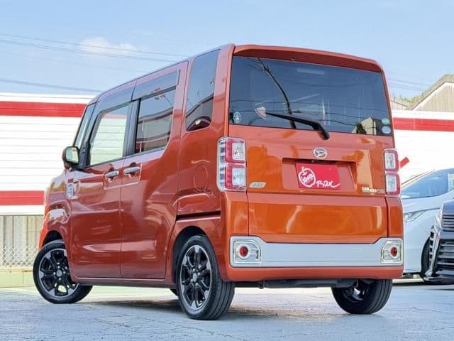 Car thumbnail 4