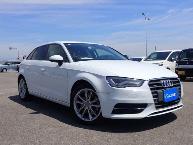 AUDI