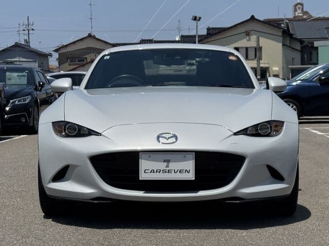 Car thumbnail 3