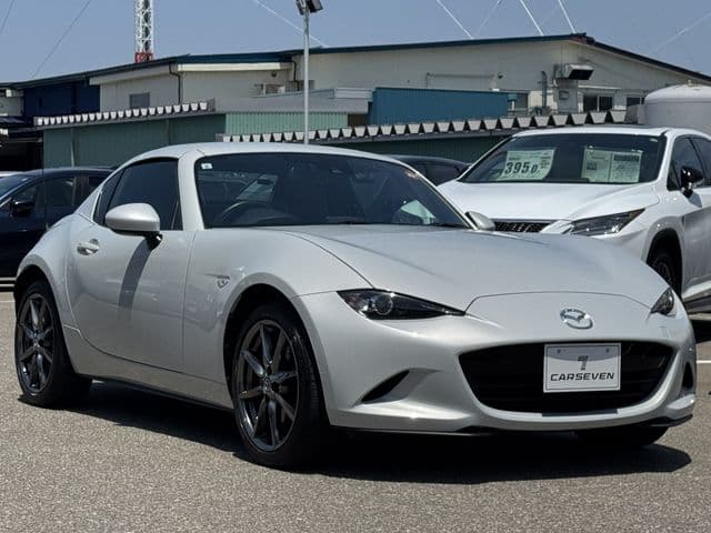 Car thumbnail 4