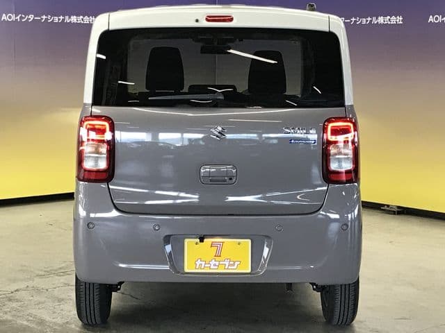 Car thumbnail 3