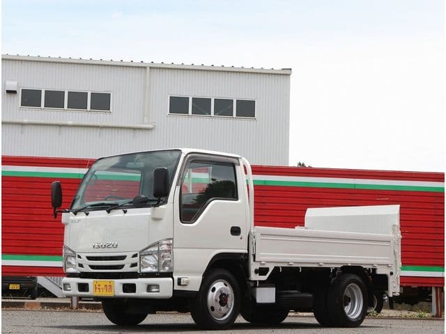 ISUZU