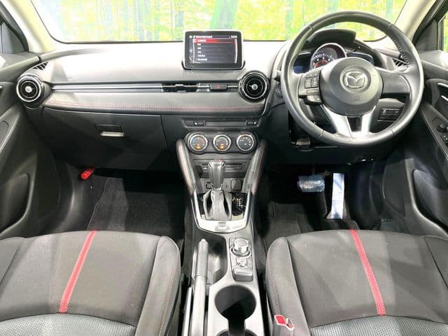 Car thumbnail 2