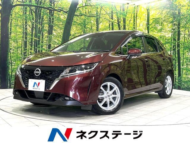 NISSAN