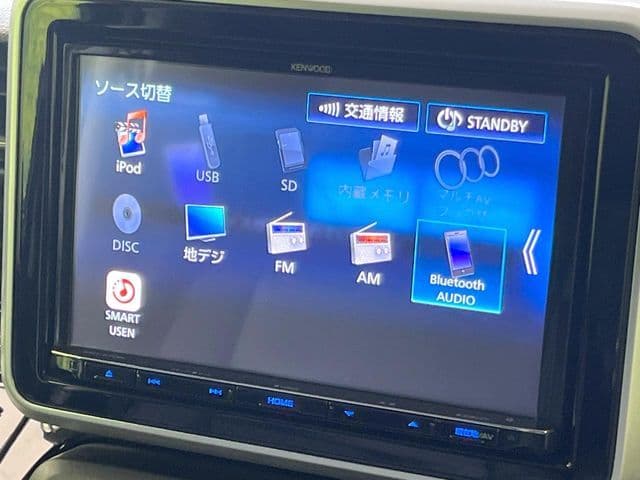 Car thumbnail 4