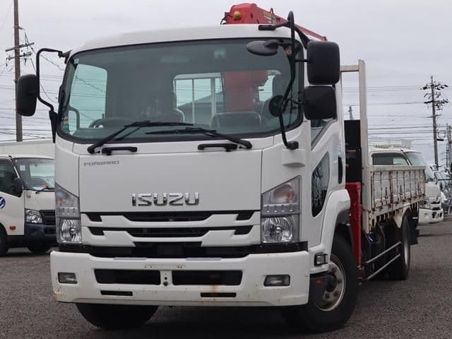 ISUZU