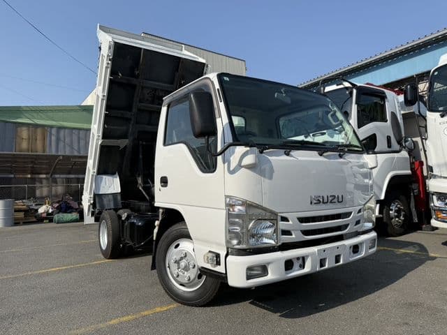 ISUZU