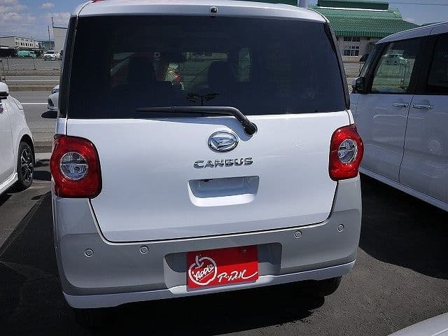 Car thumbnail 3
