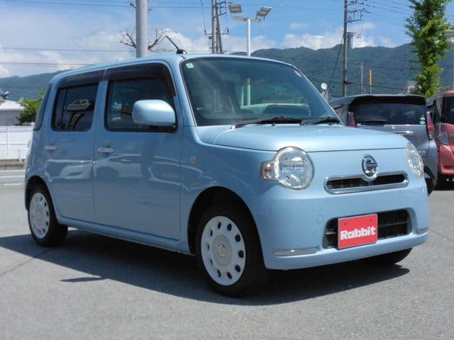 Car thumbnail 3