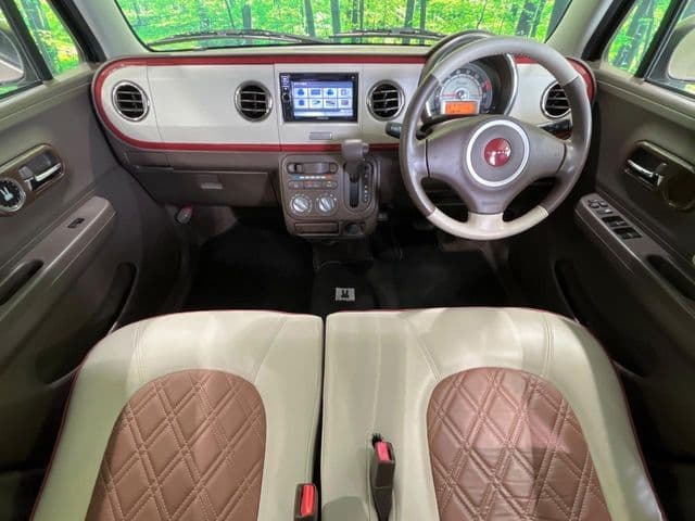 Car thumbnail 2