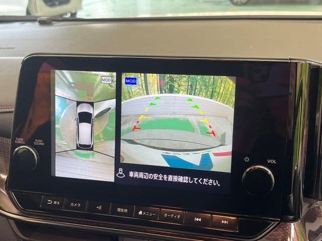 Car thumbnail 4
