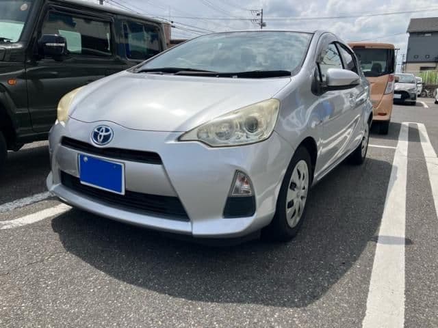 Car image 1