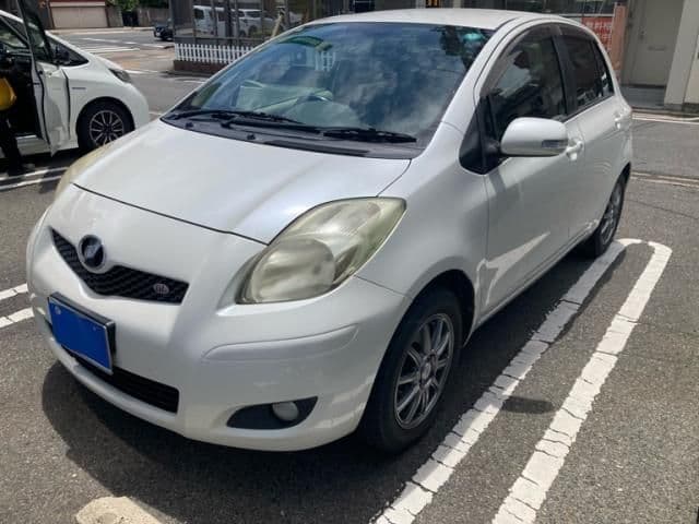 Car thumbnail 2