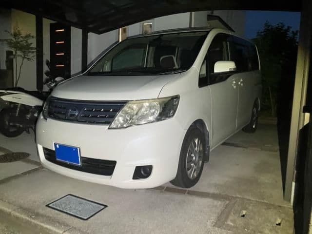 NISSAN