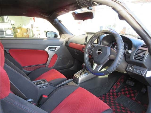 Car thumbnail 2