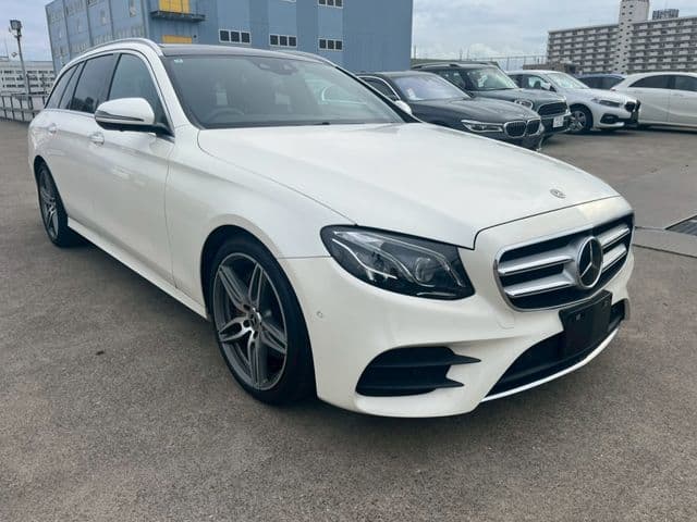 MERCEDES BENZ
