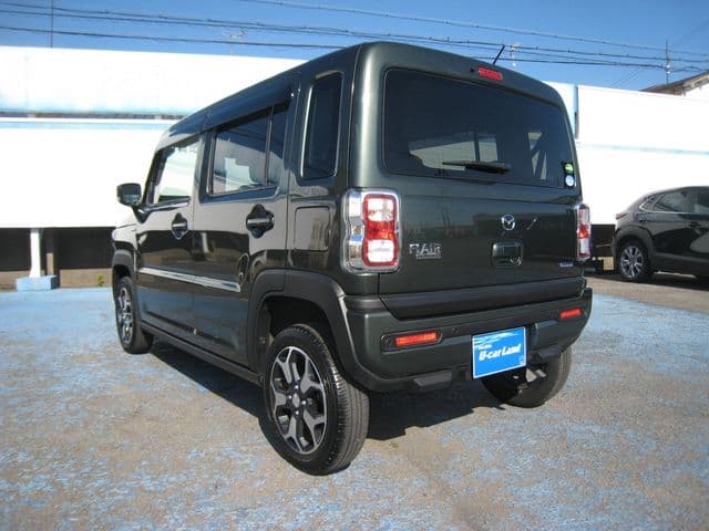 Car thumbnail 3