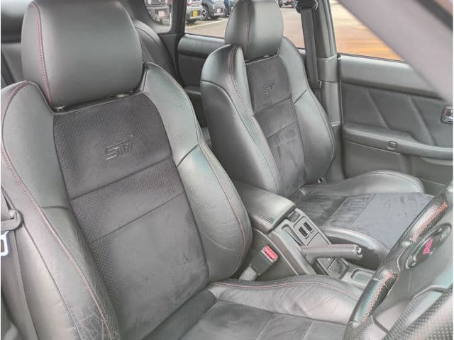 Car thumbnail 4