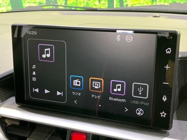 Car thumbnail 4