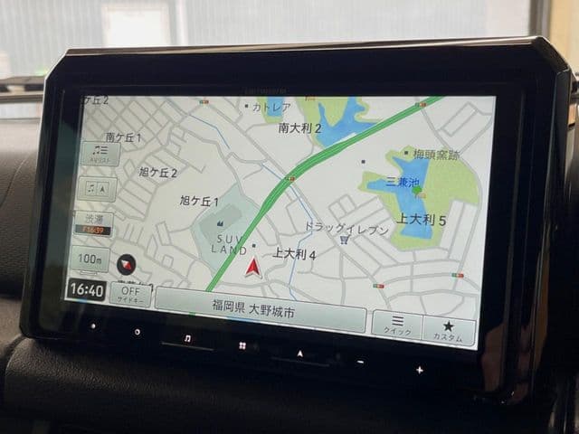 Car thumbnail 3