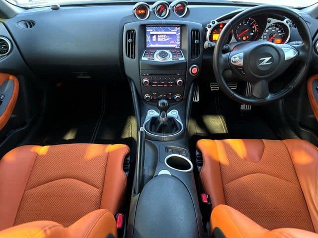 Car thumbnail 2
