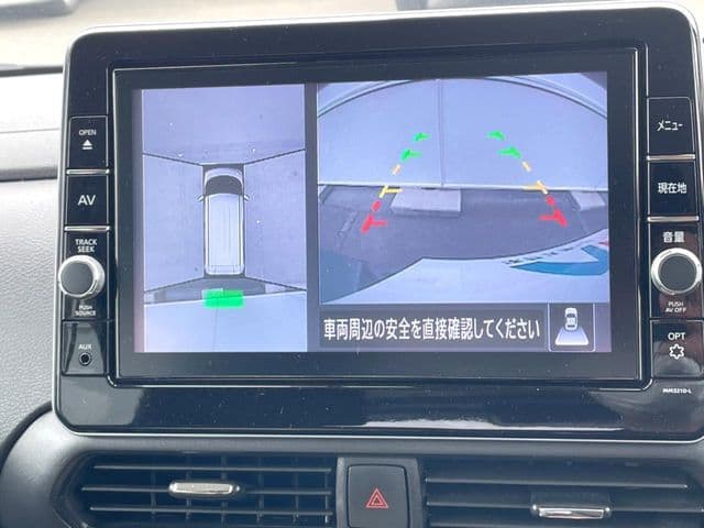 Car thumbnail 4