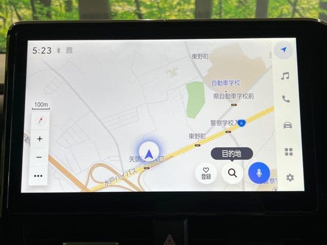 Car thumbnail 3