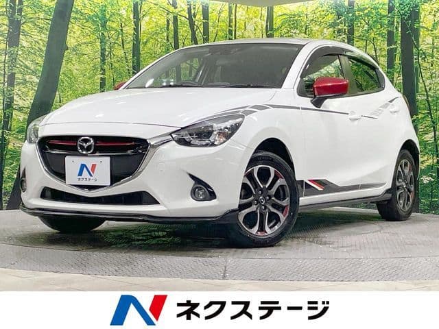 Car image 1