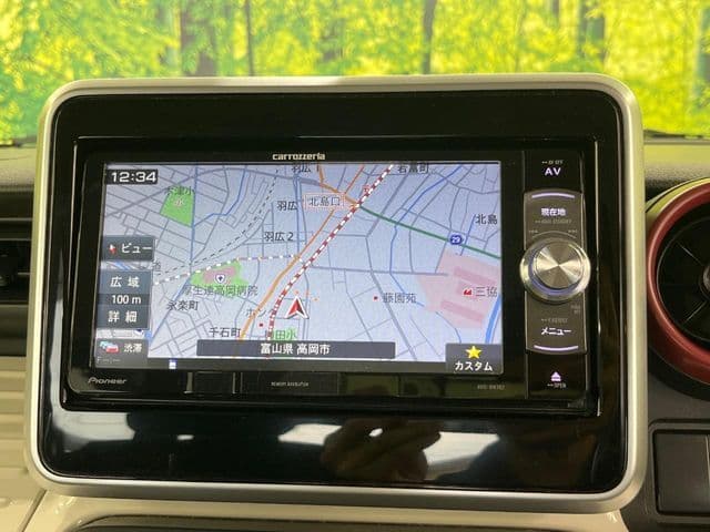 Car thumbnail 3