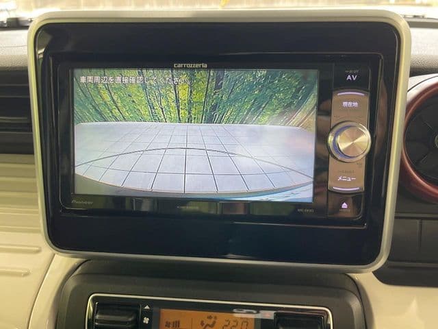 Car thumbnail 4