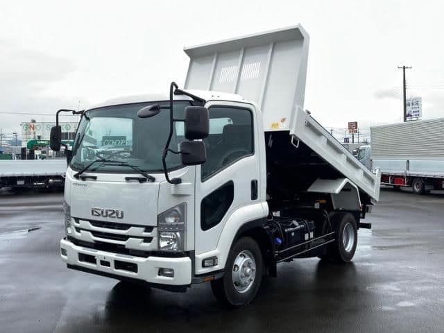 ISUZU