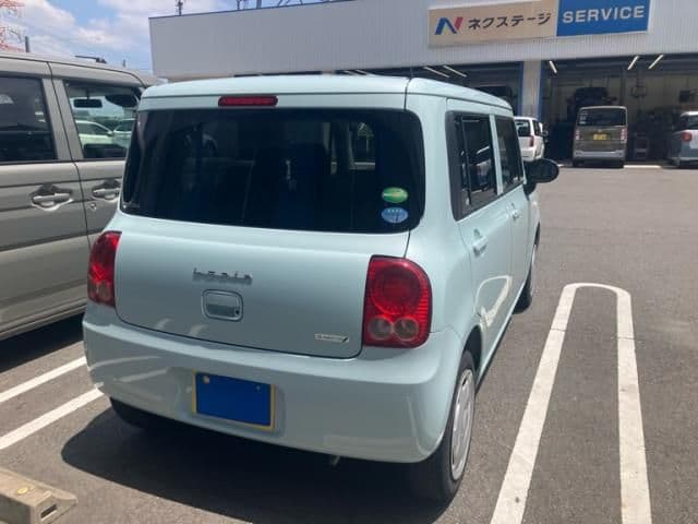 Car thumbnail 3