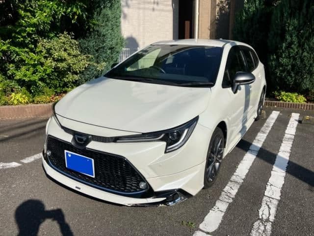 Car image 1