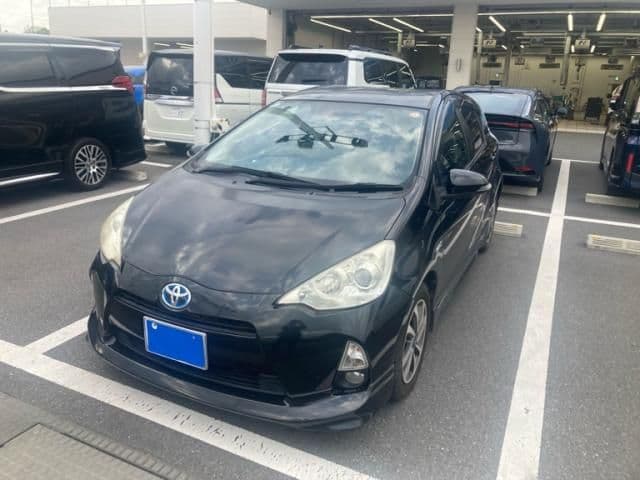 Car image 1