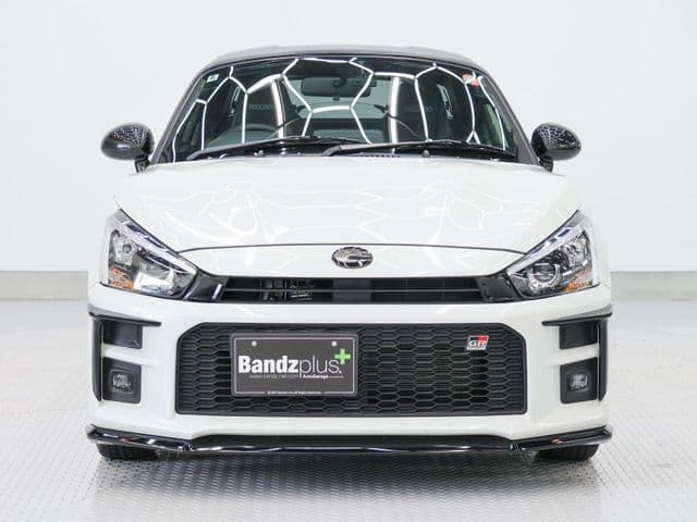 Car thumbnail 3