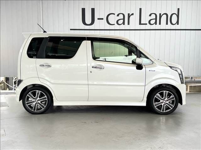 Car thumbnail 4